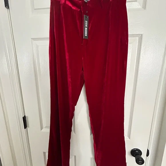 Steve Madden Red Velvet Pant Suit - Picture 3 of 3